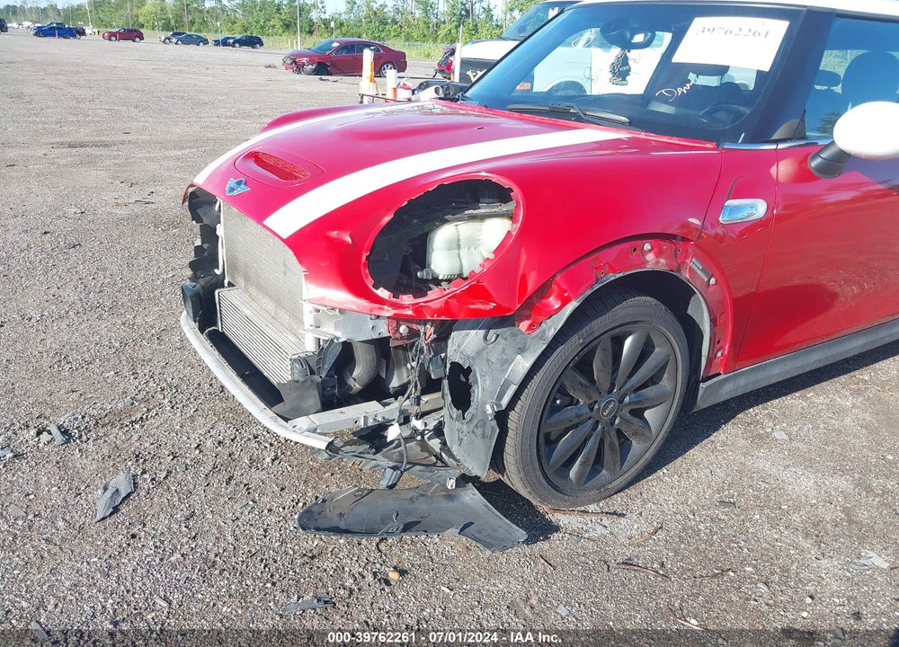 2016 MINI HARDTOP COOPER S VIN: WMWXP7C5XG2A42989
