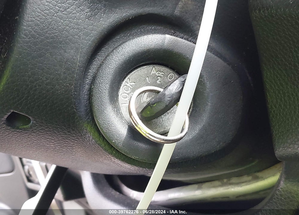 2008 NISSAN VERSA 1.8S VIN: 3N1BC13E78L387841