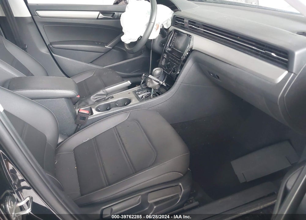 2021 VOLKSWAGEN PASSAT 2.0T SE VIN: 1VWSA7A34MC015917