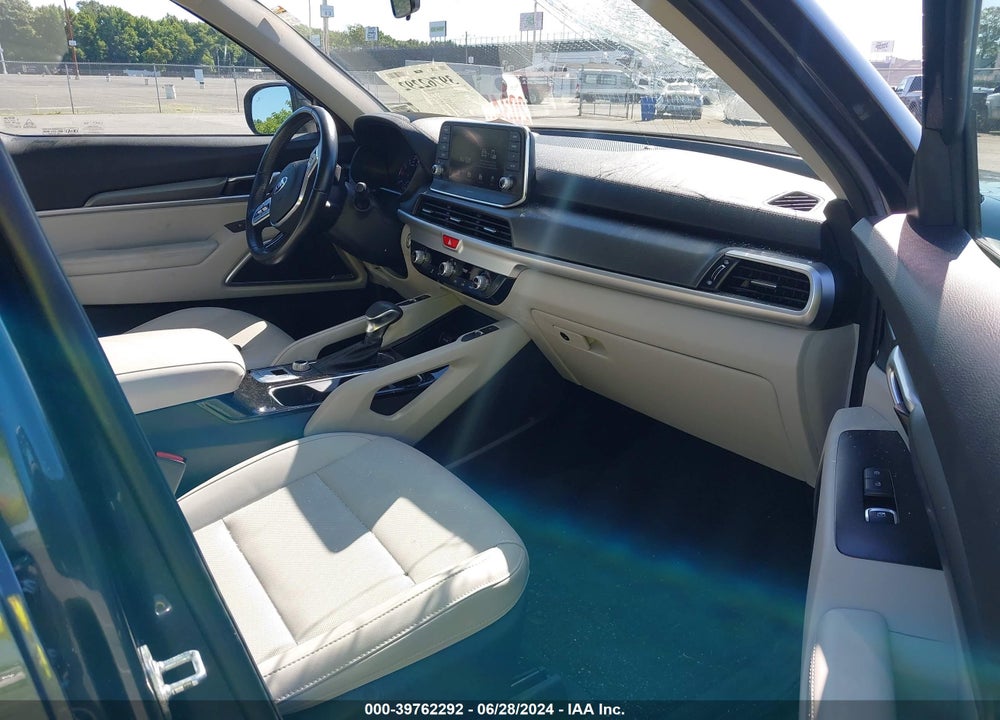 2020 KIA TELLURIDE S VIN: 5XYP6DHC0LG094303