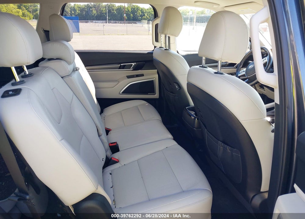 2020 KIA TELLURIDE S VIN: 5XYP6DHC0LG094303