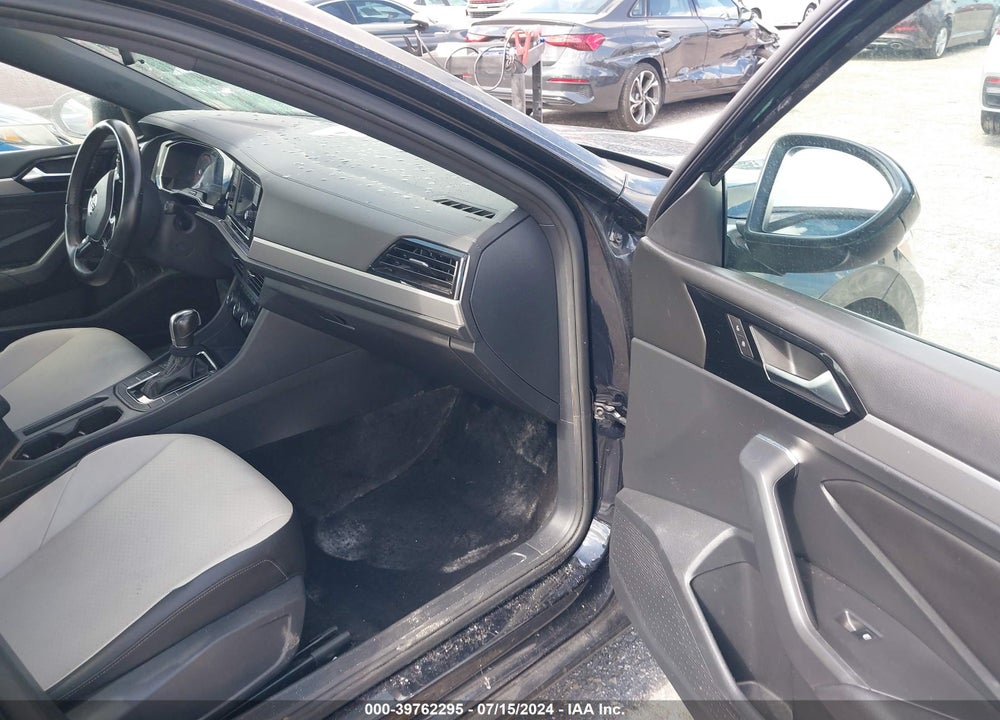 2019 VOLKSWAGEN JETTA 1.4T R-LINE/1.4T S/1.4T SE VIN: 3VWC57BUXKM110543
