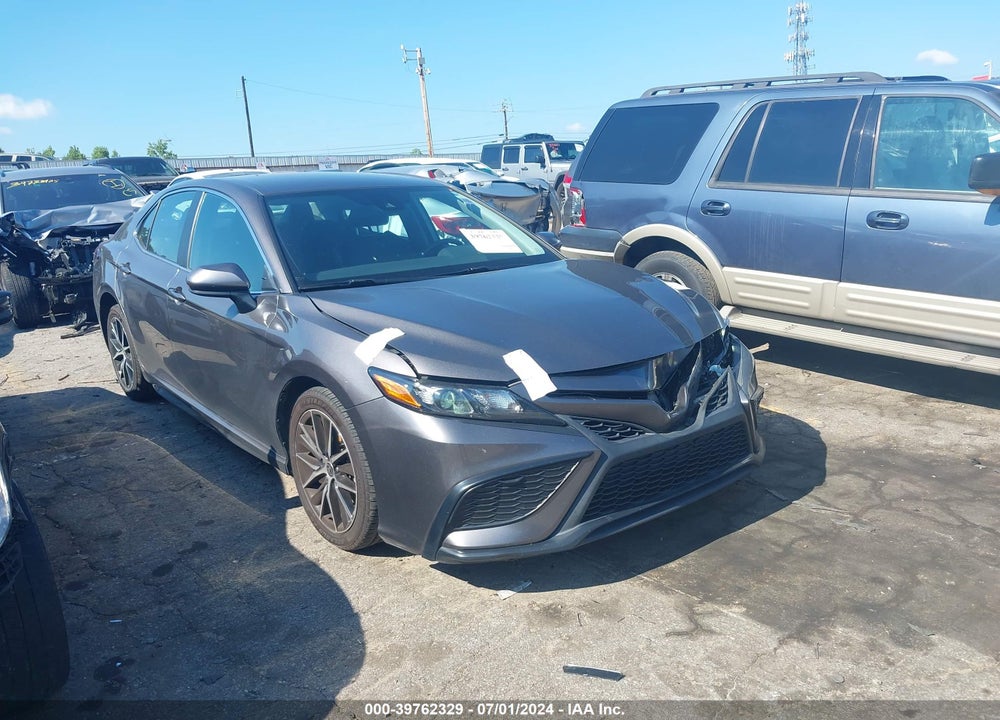 2021 TOYOTA CAMRY SE VIN: 4T1G11AK3MU584633