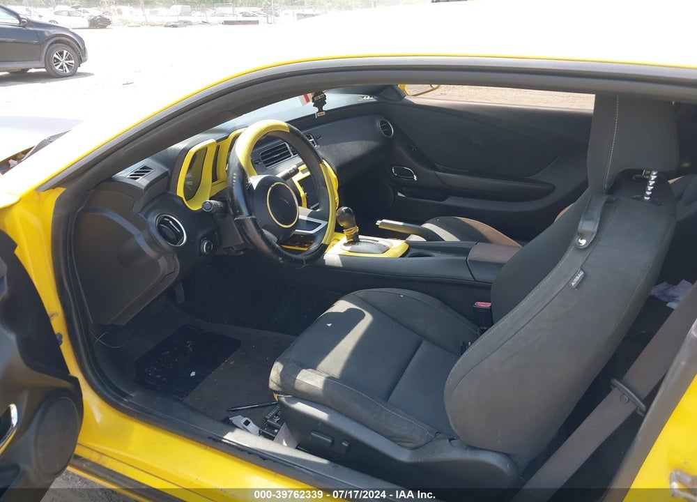 2010 CHEVROLET CAMARO 1LT VIN: 2G1FB1EV8A9211915