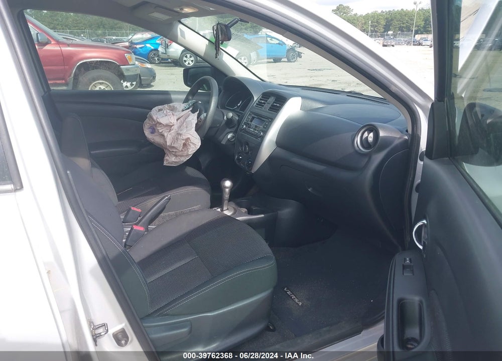 2016 NISSAN VERSA 1.6 SV VIN: 3N1CN7AP4GL887153