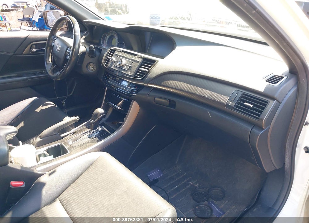 2017 HONDA ACCORD SPORT VIN: 1HGCR2F53HA008747