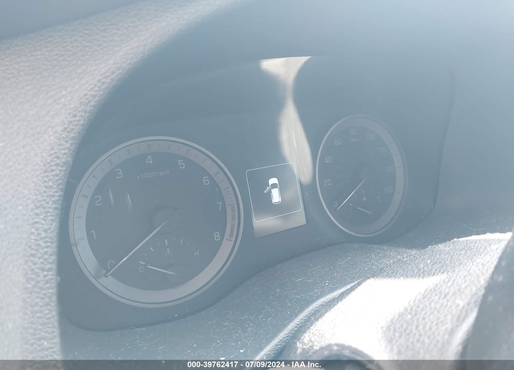 2018 HYUNDAI TUCSON VIN: KM8J23A47JU683127