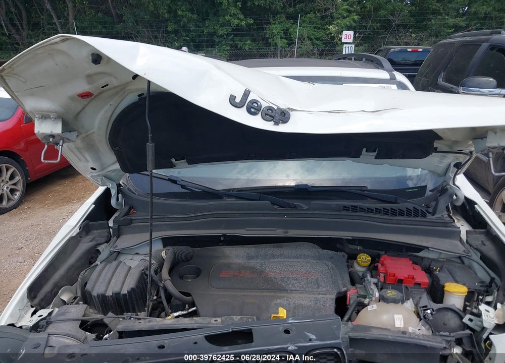 2018 JEEP RENEGADE ALTITUDE FWD VIN: ZACCJABB4JPH82085