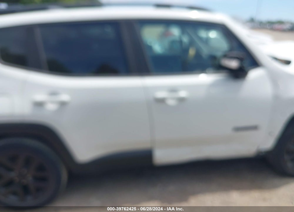 2018 JEEP RENEGADE ALTITUDE FWD VIN: ZACCJABB4JPH82085