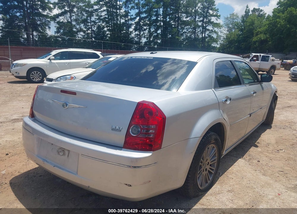 2010 CHRYSLER 300 TOURING/SIGNATURE SERIES/EXECUTIVE SERIES VIN: 2C3CA5CV5AH326070