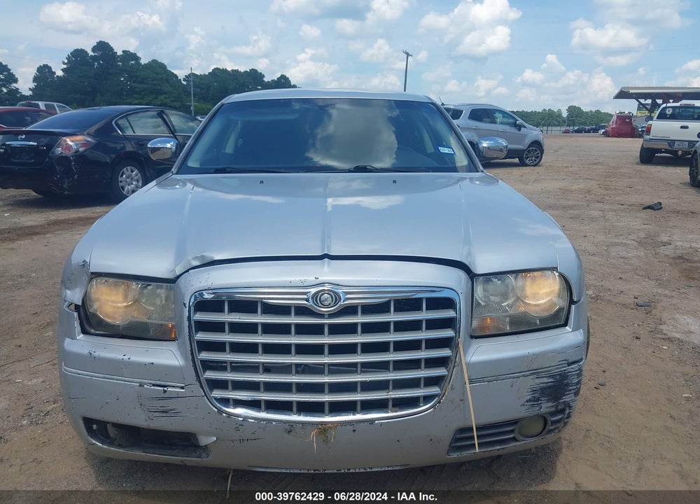 2010 CHRYSLER 300 TOURING/SIGNATURE SERIES/EXECUTIVE SERIES VIN: 2C3CA5CV5AH326070