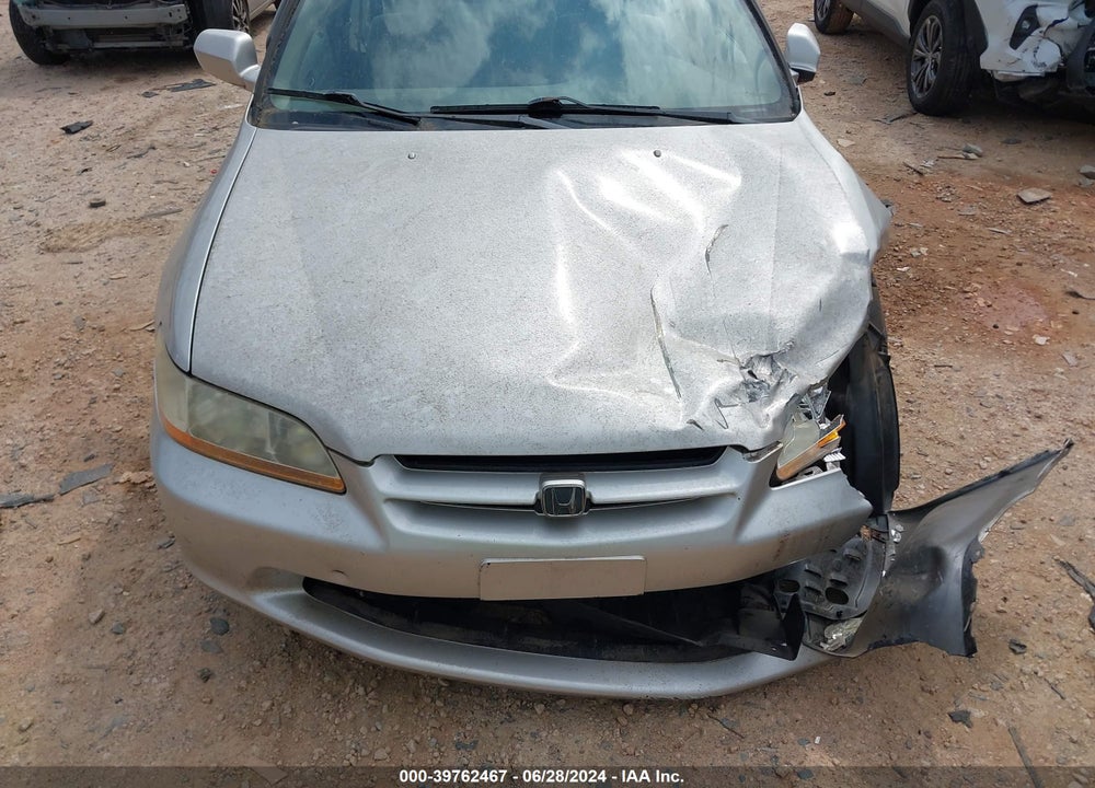 1999 HONDA ACCORD EX VIN: 1HGCG5652XA010852