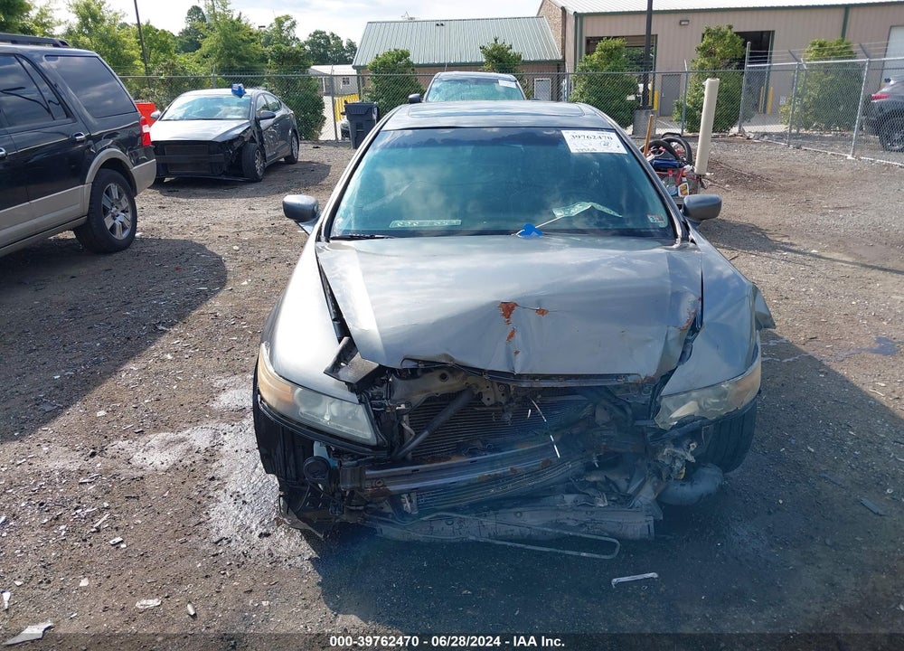 2005 ACURA TL VIN: 19UUA66215A065467