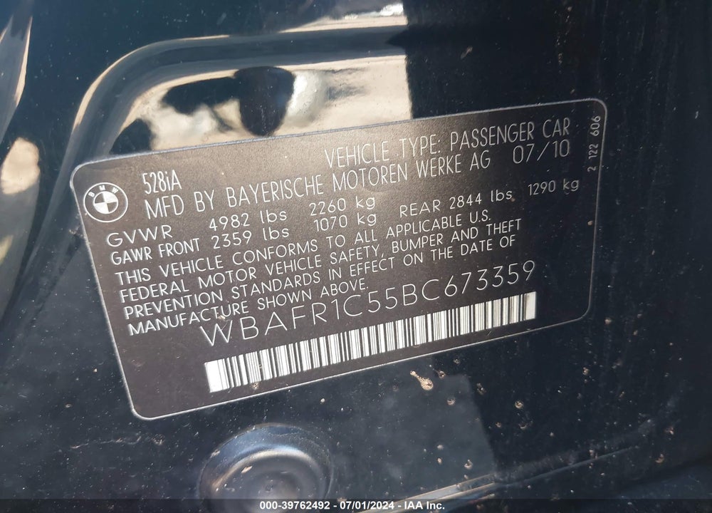 2011 BMW 528I VIN: WBAFR1C55BC673359