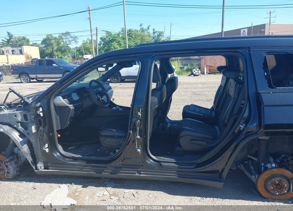 2023 CHEROKEE JEEP GRAND  L ALTITUDE 4X4 VIN: 1C4RJKAG1P8704070