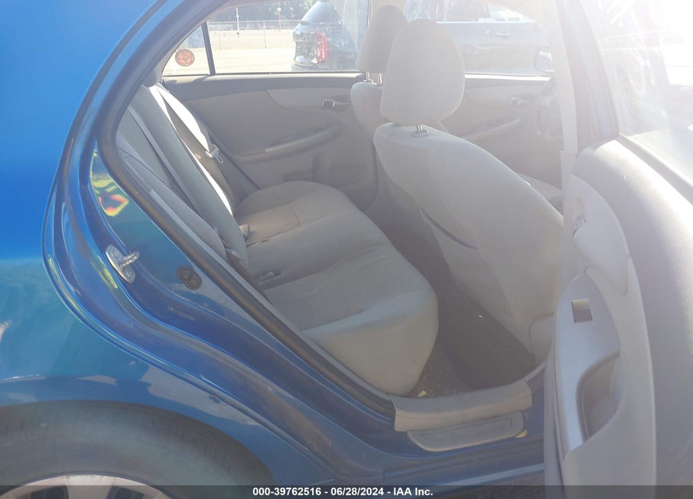 2010 TOYOTA COROLLA LE VIN: 2T1BU4EE8AC229056