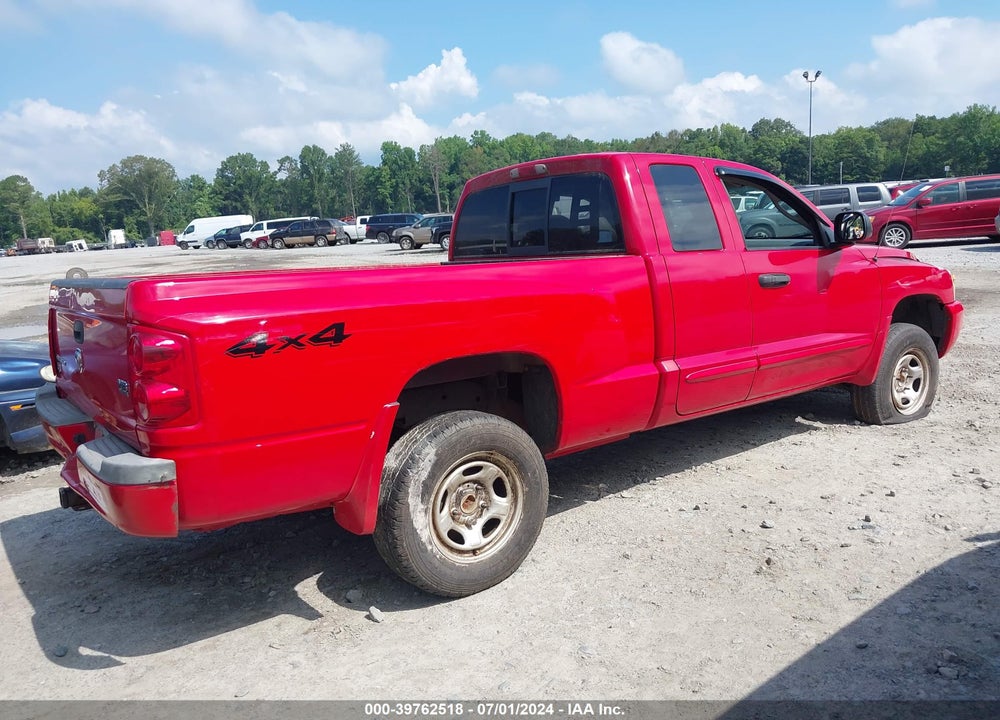 2005 DODGE DAKOTA LARAMIE VIN: 1D7HW52N15S147694