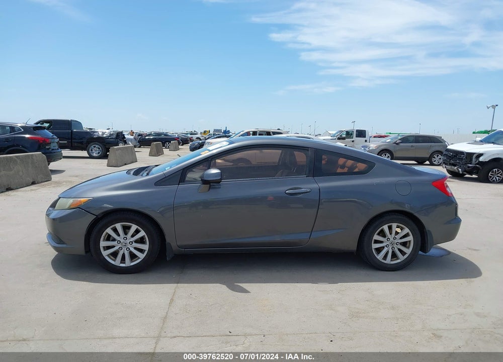 2012 HONDA CIVIC VIN: 2HGFG3B87CH546743