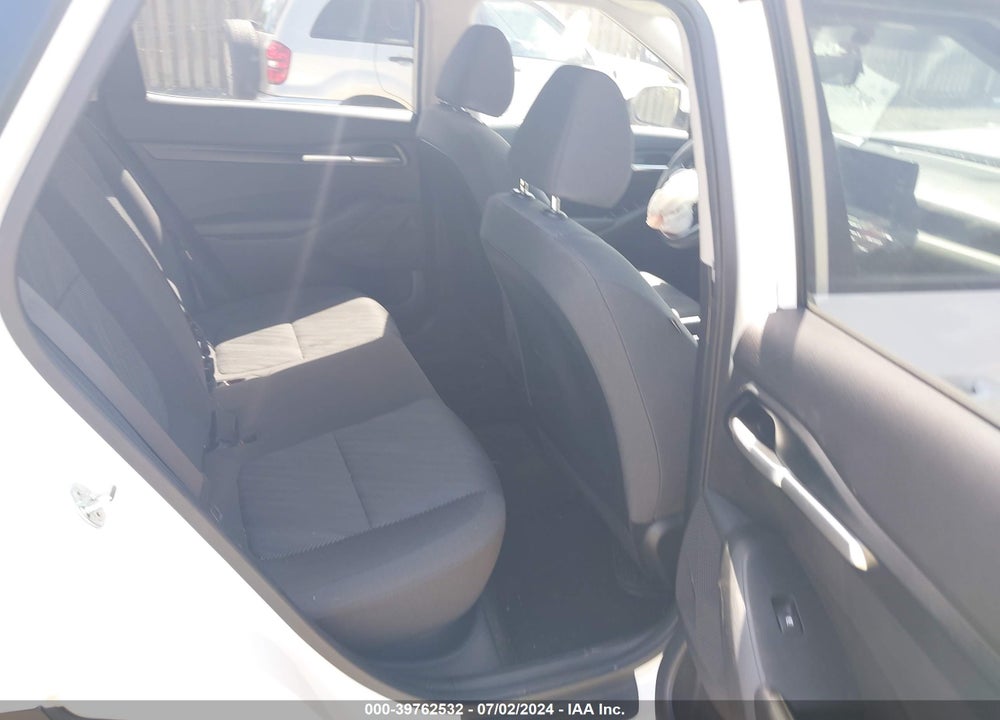 2021 KIA SELTOS LX VIN: KNDEPCAA9M7045932