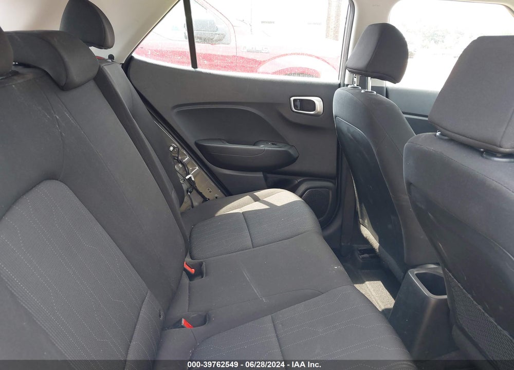 2020 HYUNDAI VENUE SE VIN: KMHRB8A32LU023541