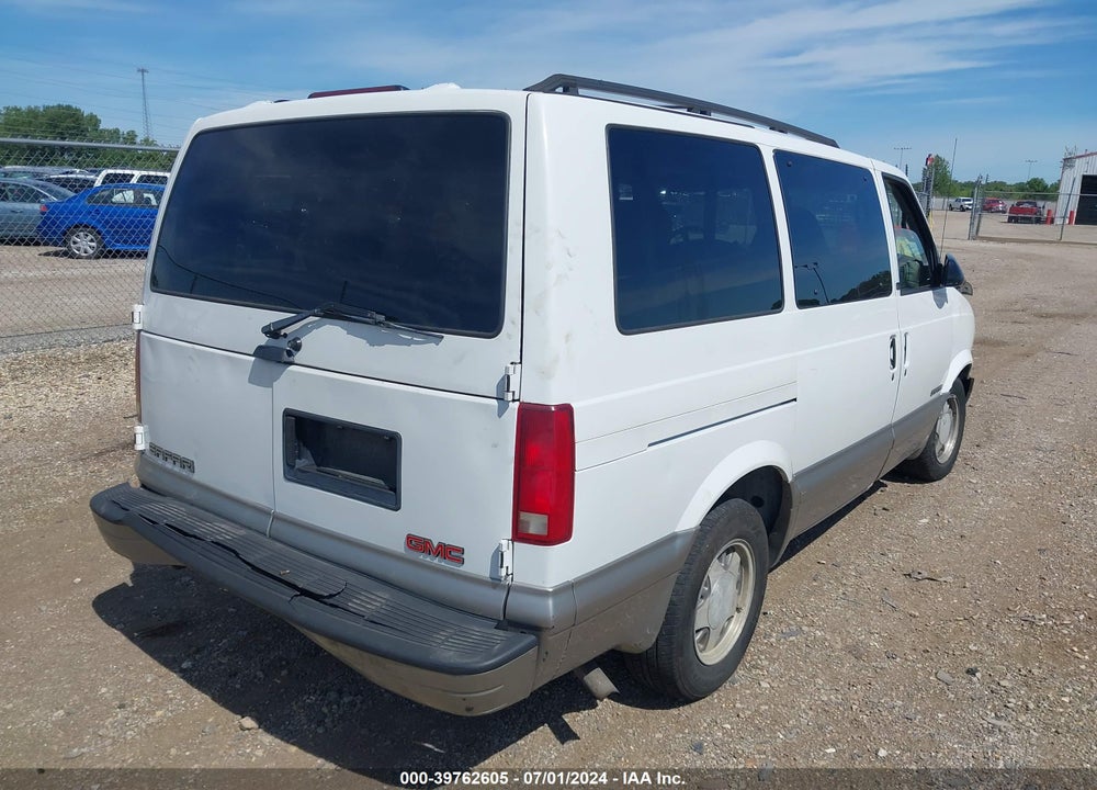 2002 GMC SAFARI SLE VIN: 1GKDM19X12B516357