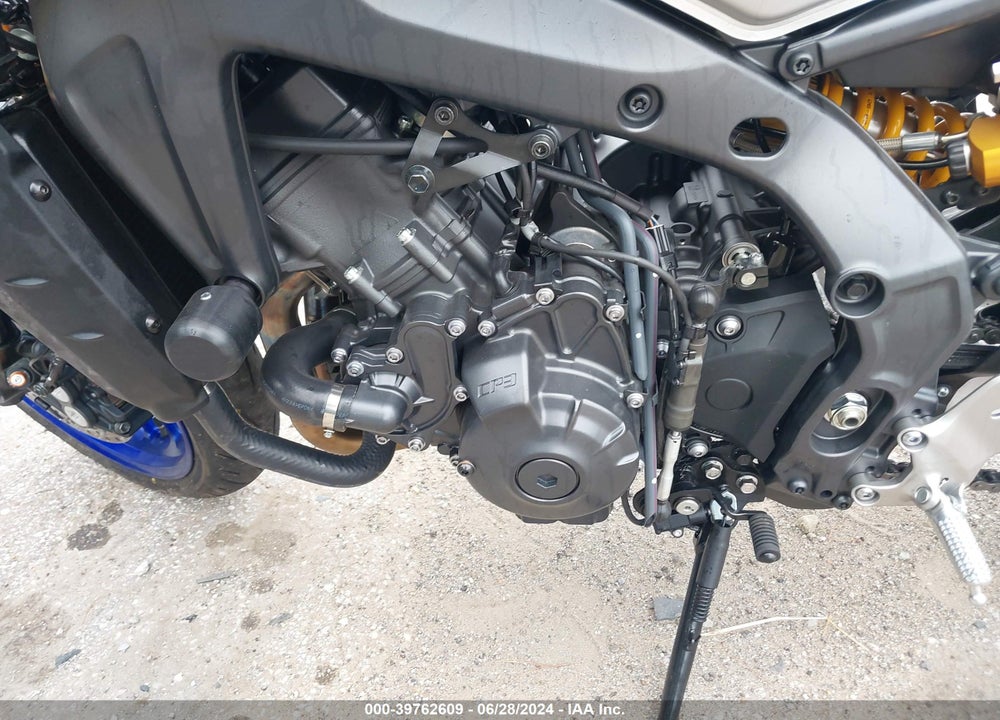 2023 YAMAHA MT09 D VIN: JYARN72E1PA001734