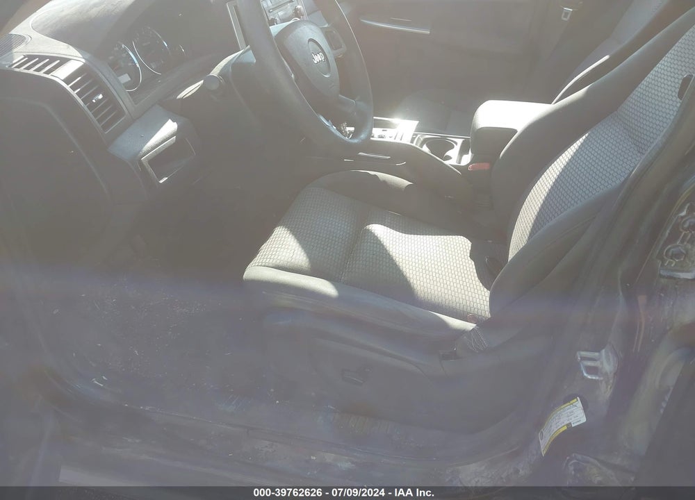 2008 JEEP GRAND CHEROKEE LAREDO VIN: 1J8GR48K28C144623