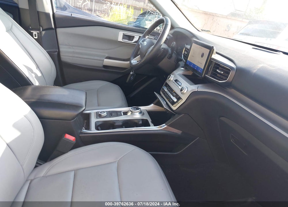 2021 FORD EXPLORER XLT VIN: 1FMSK8DH9MGB94490