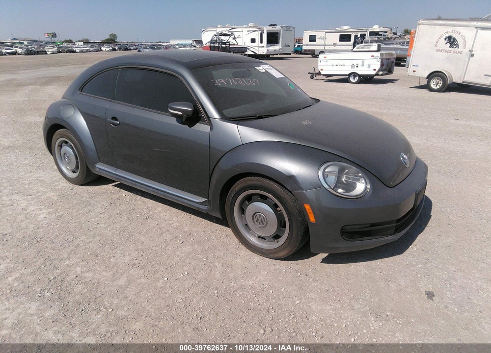 2013 VOLKSWAGEN BEETLE 2.5L VIN: 3VWJX7AT0DM633079