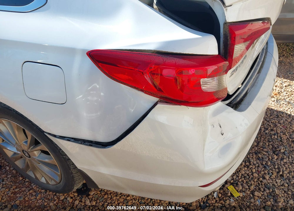 2015 HYUNDAI SONATA LIMITED VIN: 5NPE34AF3FH241229