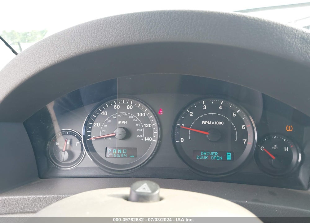 2005 JEEP GRAND CHEROKEE LAREDO VIN: 1J4GR48K65C651733