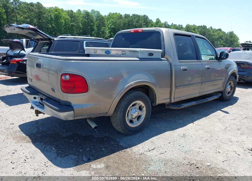 2002 FORD F-150 LARIAT/XLT VIN: 1FTRW07L32KD86944