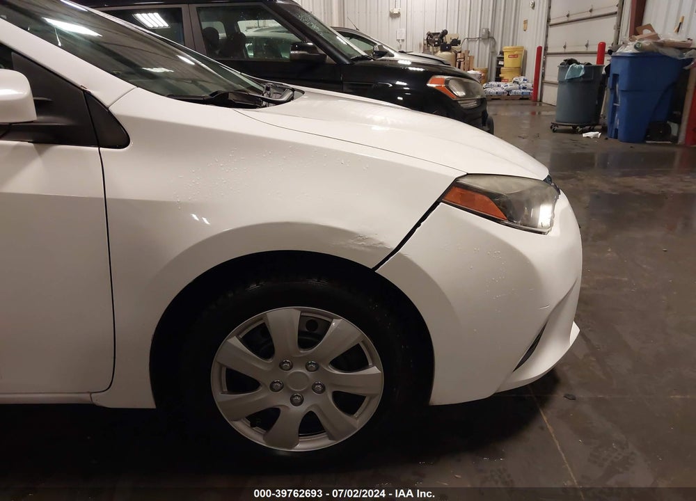 2016 TOYOTA COROLLA LE VIN: 5YFBURHE1GP499148