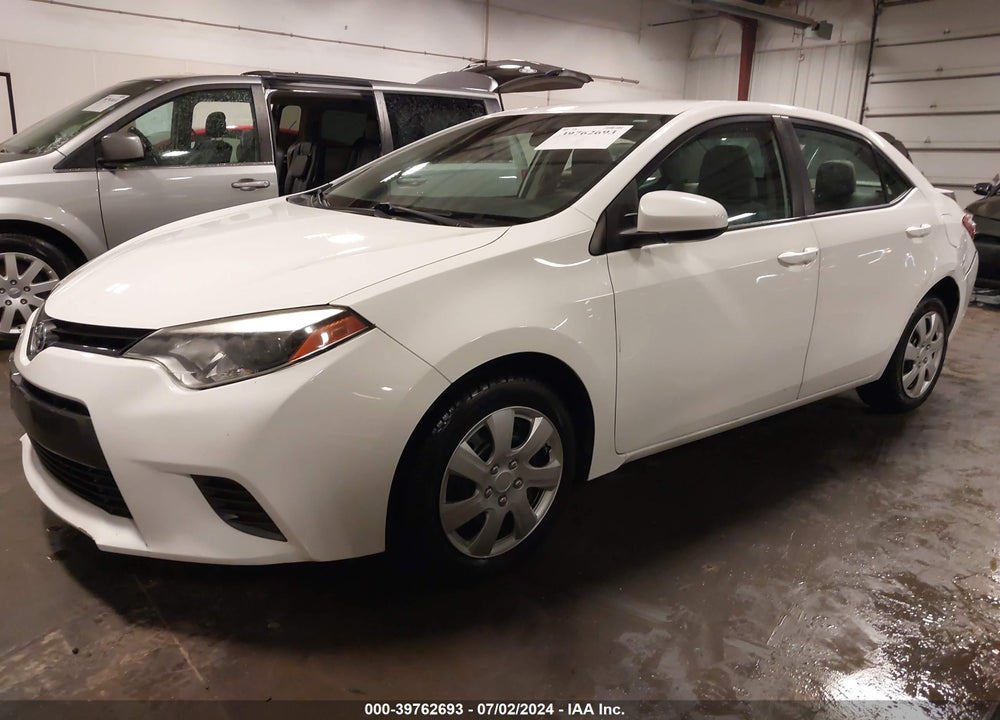 2016 TOYOTA COROLLA LE VIN: 5YFBURHE1GP499148