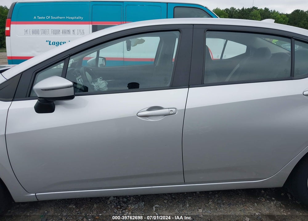 2021 NISSAN VERSA SV XTRONIC CVT VIN: 3N1CN8EV7ML850415