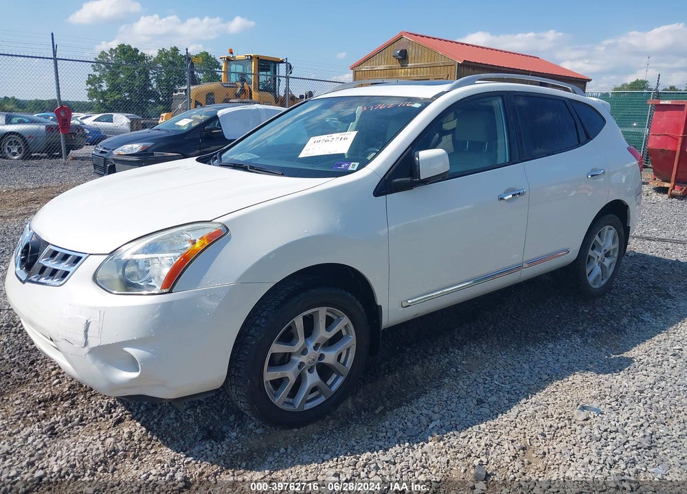 2013 NISSAN ROGUE SV W/SL PKG VIN: JN8AS5MV9DW132067