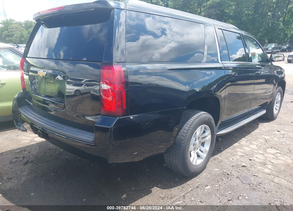 2020 CHEVROLET SUBURBAN 2WD LT VIN: 1GNSCHKC1LR120757