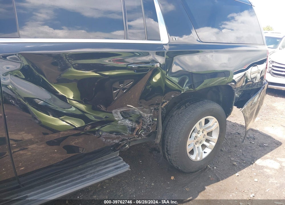 2020 CHEVROLET SUBURBAN 2WD LT VIN: 1GNSCHKC1LR120757