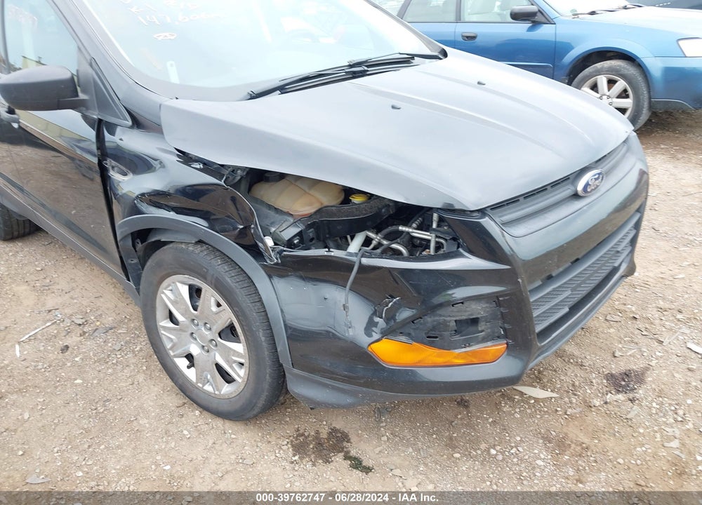 2013 FORD ESCAPE S VIN: 1FMCU0F79DUB30245