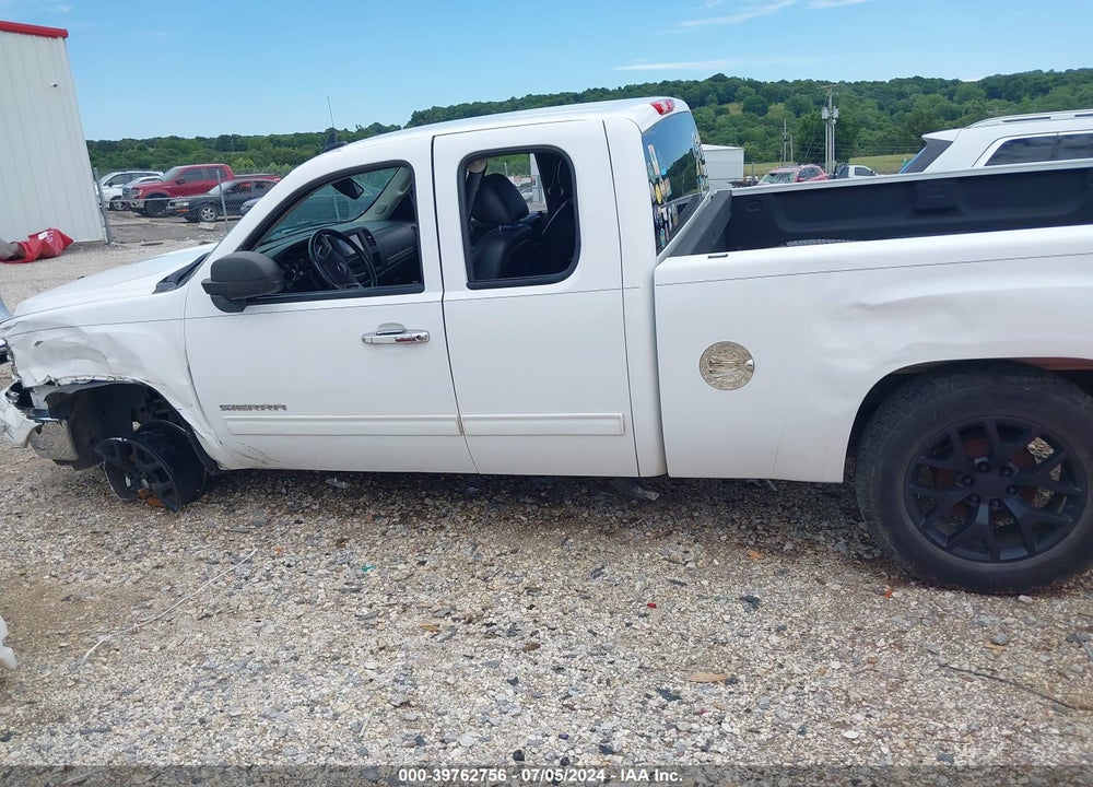 2013 GMC SIERRA 1500 SLE VIN: 1GTR2VE77DZ374594