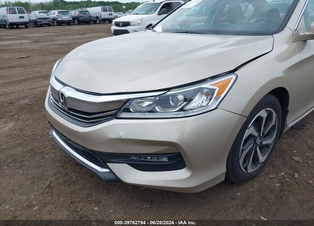 2017 HONDA ACCORD VIN: 1HGCR2F70HA187427