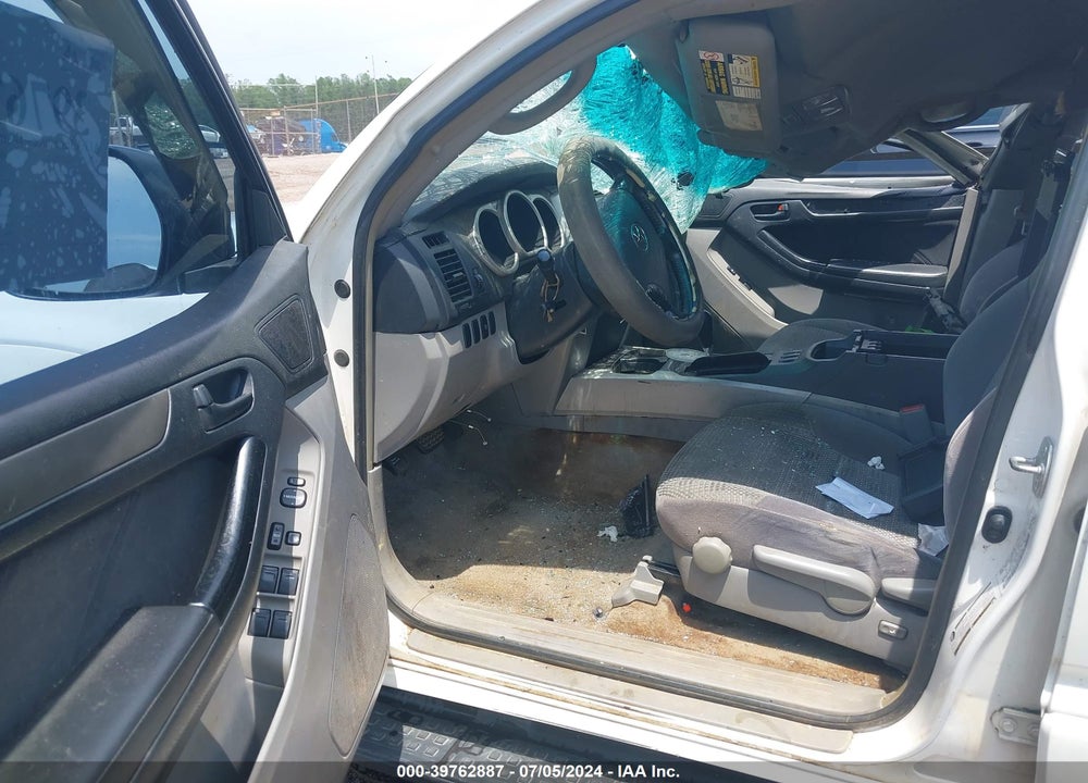 2004 TOYOTA 4RUNNER SR5 V6 VIN: JTEZU14R248010252