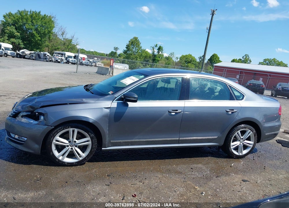 2013 VOLKSWAGEN PASSAT 2.0L TDI SEL PREMIUM VIN: 1VWCN7A37DC108309