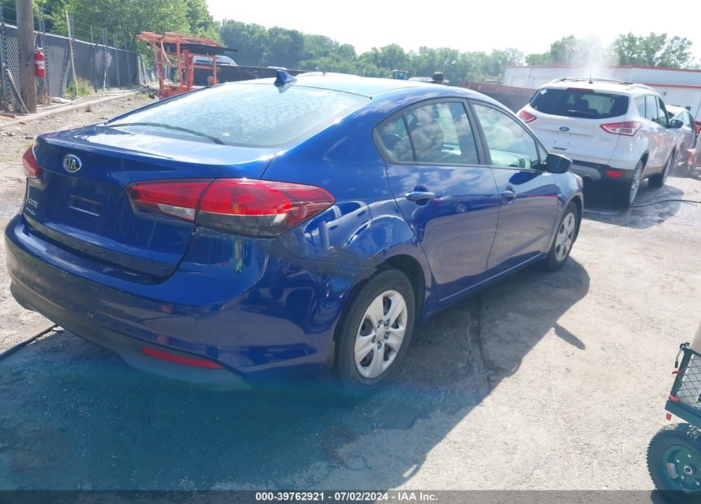 2017 KIA FORTE LX VIN: 3KPFL4A73HE116610