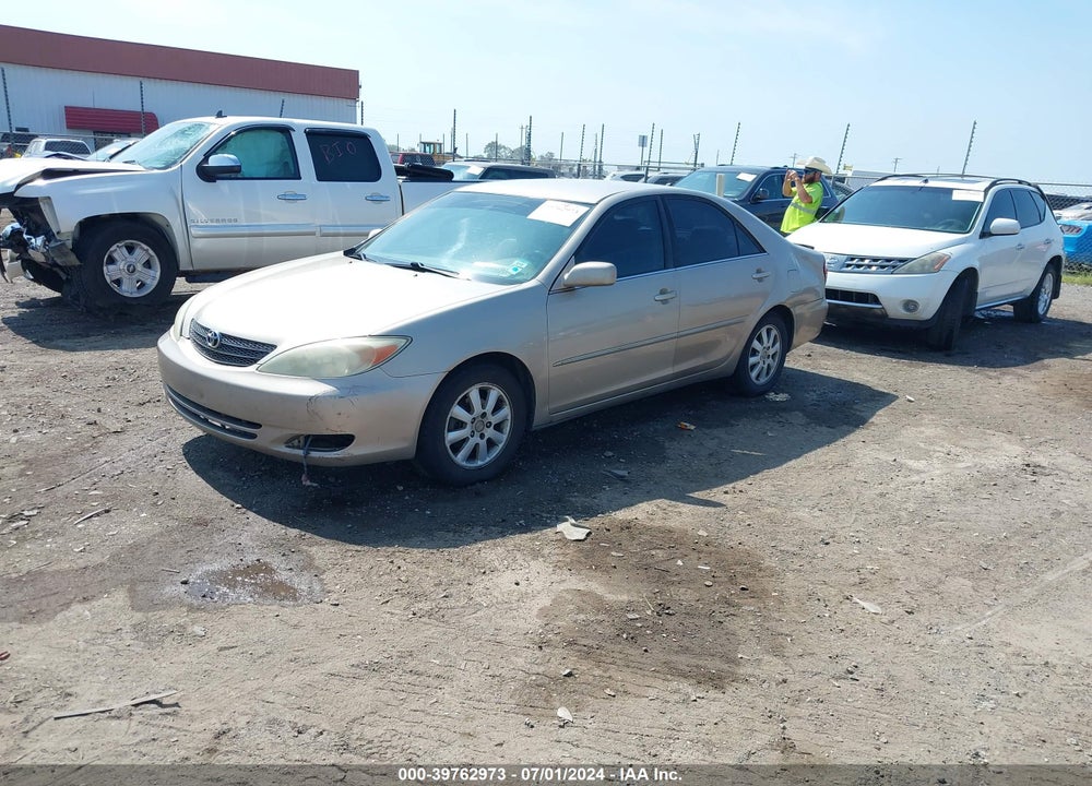 2004 TOYOTA CAMRY XLE VIN: 4T1BE32K44U866837