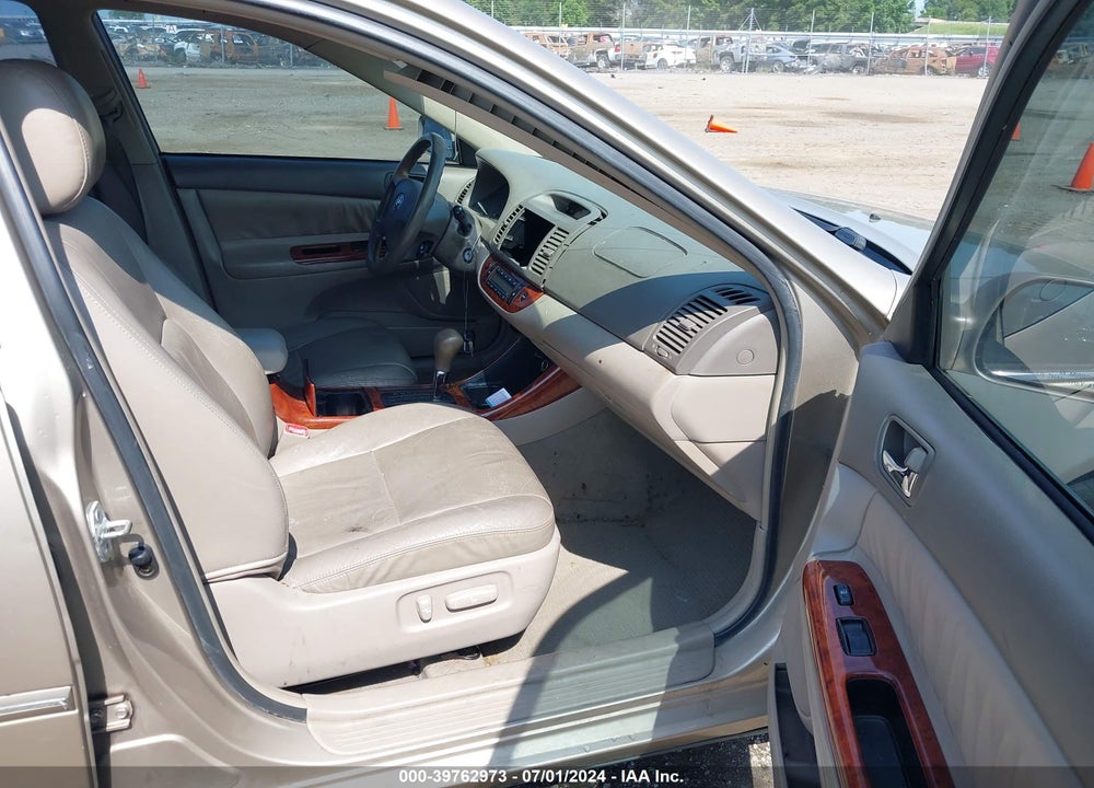 2004 TOYOTA CAMRY XLE VIN: 4T1BE32K44U866837