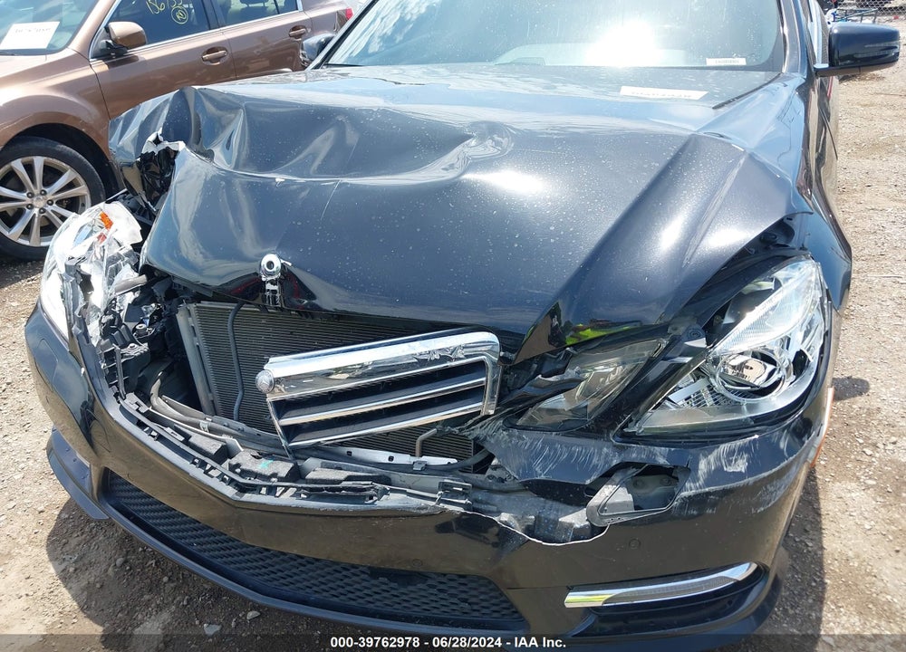 2013 MERCEDES-BENZ E 350 4MATIC VIN: WDDHF8JB2DA667027