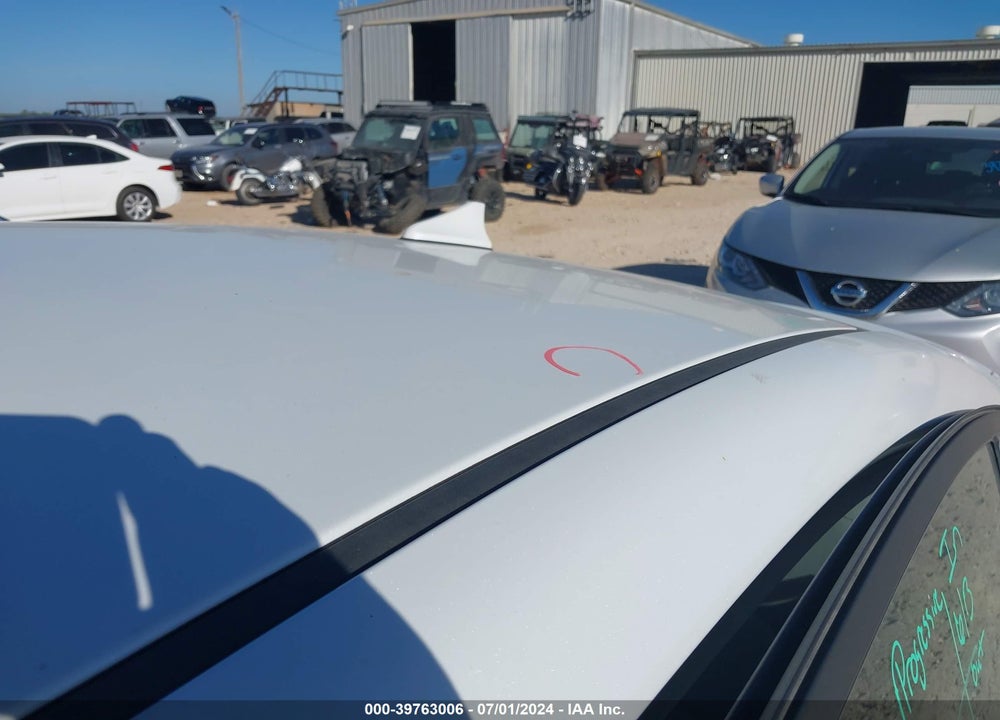 2017 HYUNDAI ELANTRA SE VIN: 5NPD74LF1HH173254