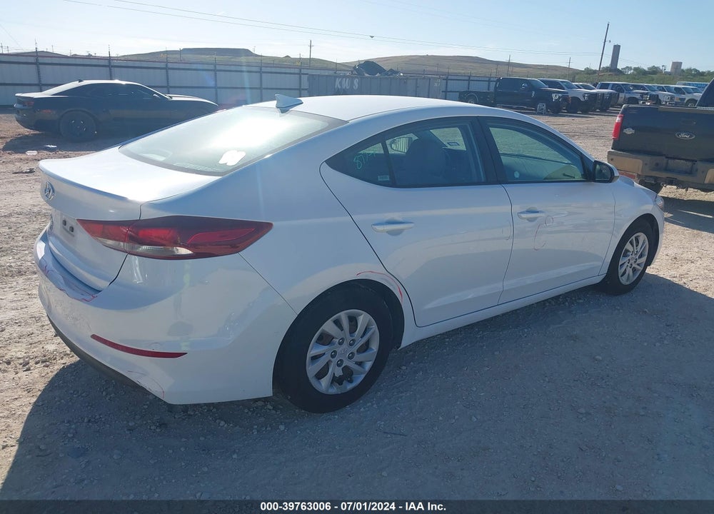 2017 HYUNDAI ELANTRA SE VIN: 5NPD74LF1HH173254