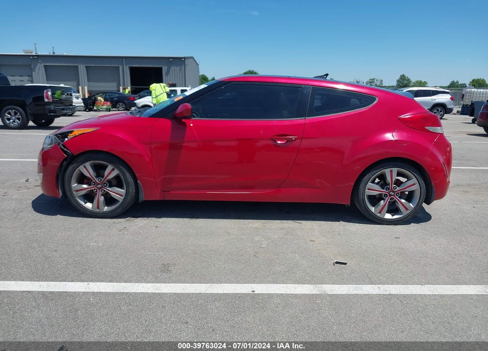 2013 HYUNDAI VELOSTER BASE W/GRAY VIN: KMHTC6AD3DU099240